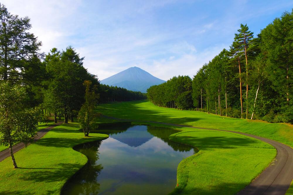 富士山の麓で開催!ゴルファーの熱き戦い「46th フジサンケイクラシック」!富士五湖・河口湖周辺ゴルフ場【富士桜カントリー倶楽部】